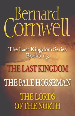 Bernard Cornwell The Last Kingdom Series Books 1-3: The Last Kingdom, The Pale Horseman, The Lords of the North обложка книги