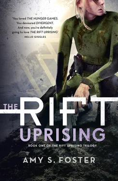 Amy Foster The Rift Uprising обложка книги
