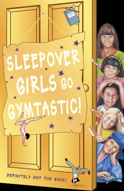 Fiona Cummings Sleepover Girls Go Gymtastic! обложка книги