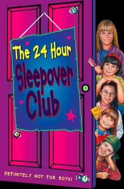 Fiona Cummings The 24 Hour Sleepover Club обложка книги