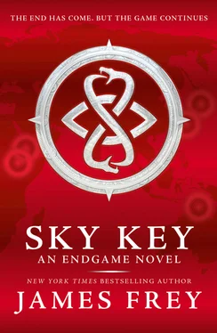 James Frey Sky Key обложка книги