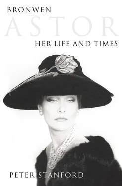 Peter Stanford Bronwen Astor: Her Life and Times обложка книги