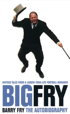 Phil Rostron Big Fry: Barry Fry: The Autobiography обложка книги