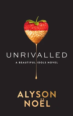 Alyson Noel Unrivalled обложка книги