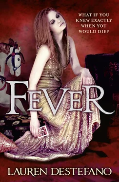 Lauren DeStefano Fever обложка книги