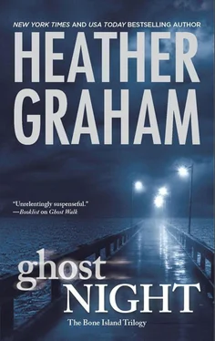 Heather Graham Ghost Night обложка книги