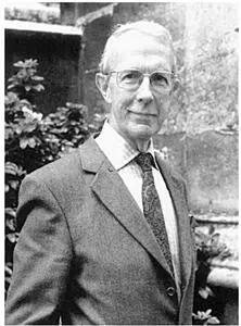 Sir Angus Stirling chairman of the JNCC JNCC The whip hand the agencies - фото 10