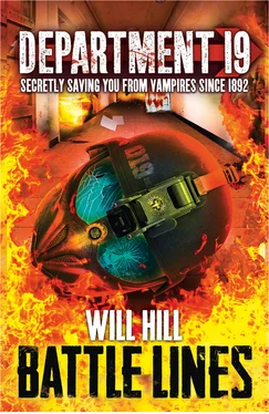 Will Hill Battle Lines обложка книги