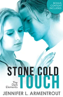 Jennifer L. Armentrout Stone Cold Touch обложка книги