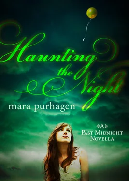 Mara Purnhagen Haunting The Night обложка книги