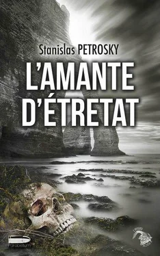 Stanislas Petrosky L'amante d'Étretat обложка книги