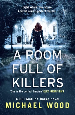 Michael Wood A Room Full of Killers: A gripping crime thriller with twists you won’t see coming обложка книги