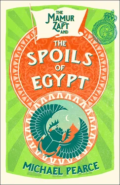 Michael Pearce The Mamur Zapt and the Spoils of Egypt обложка книги