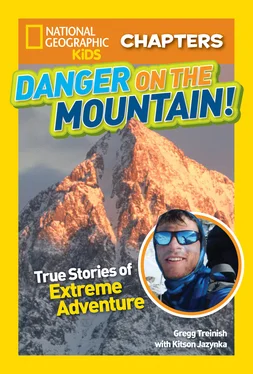 Kitson Jazynka National Geographic Kids Chapters: Danger on the Mountain: True Stories of Extreme Adventures! обложка книги