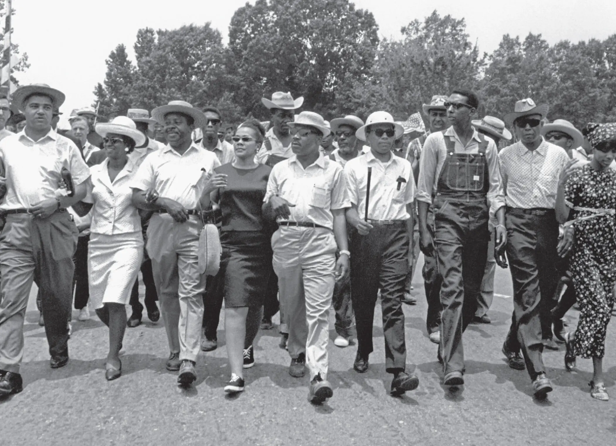 Countless supporters joined James Meredith center wearing pith helmet and - фото 1