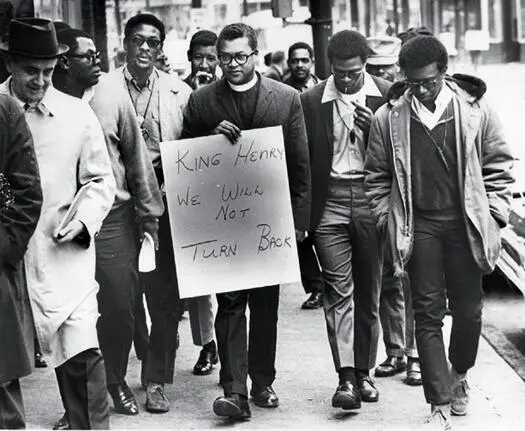Martin Luther King Jr and James Lawson became allies in the fight for - фото 3