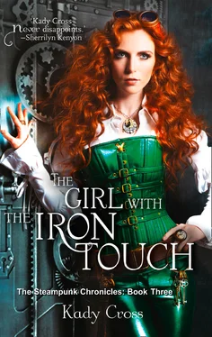 Kady Cross The Girl with the Iron Touch обложка книги