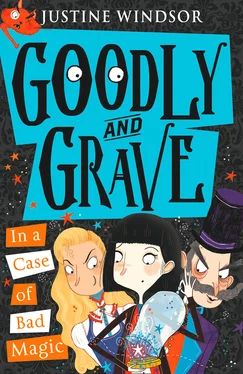 Justine Windsor Goodly and Grave in a Case of Bad Magic обложка книги