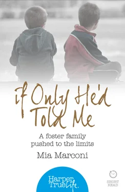 Mia Marconi If Only He’d Told Me: A foster family pushed to the limits обложка книги