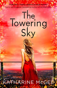 Katharine McGee The Towering Sky обложка книги