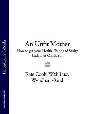 Kate Cook An Unfit Mother: How to get your Health, Shape and Sanity back after Childbirth обложка книги