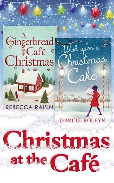 Rebecca Raisin Christmas At The Café: Christmas at the Gingerbread Café / Chocolate Dreams at the Gingerbread Cafe / Christmas Wedding at the Gingerbread Café / Wish Upon a Christmas Cake обложка книги