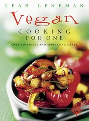 Leah Leneman - Vegan Cooking for One - Over 150 simple and appetizing meals