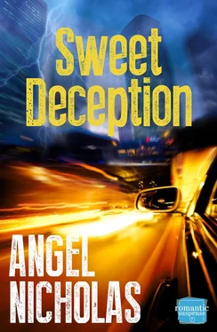 Angel Nicholas Sweet Deception: HarperImpulse Romantic Suspense обложка книги