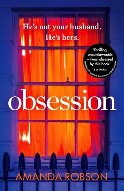 Amanda Robson Obsession: The bestselling psychological thriller with a shocking ending обложка книги