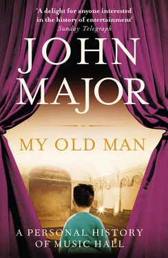 John Major My Old Man: A Personal History of Music Hall обложка книги
