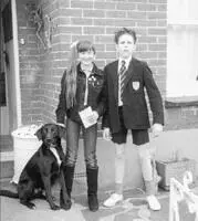 Me as Angus at my sisters fancydress birthday party L R dog sister me - фото 7