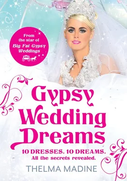 Thelma Madine Gypsy Wedding Dreams: Ten dresses. Ten Dreams. All the secrets revealed. обложка книги