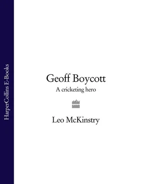 Leo McKinstry Geoff Boycott: A Cricketing Hero обложка книги