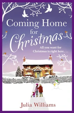 Julia Williams Coming Home For Christmas: Warm, humorous and completely irresistible! обложка книги