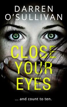 Darren O’Sullivan Close Your Eyes: A gripping psychological thriller with a killer twist! обложка книги