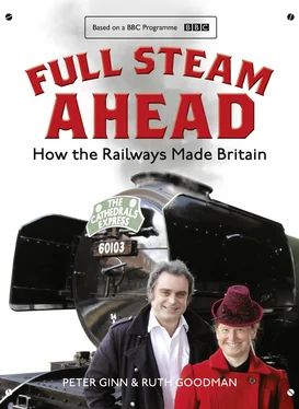 Peter Ginn Full Steam Ahead: How the Railways Made Britain обложка книги