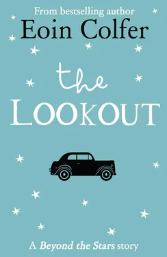 Eoin Colfer The Lookout: Beyond the Stars обложка книги