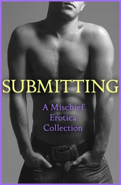 Justine Elyot Submitting: A Mischief Erotica Collection обложка книги