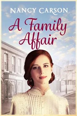 Nancy Carson A Family Affair обложка книги