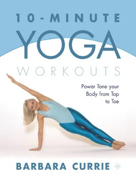 Barbara Currie 10-Minute Yoga Workouts: Power Tone Your Body From Top To Toe обложка книги