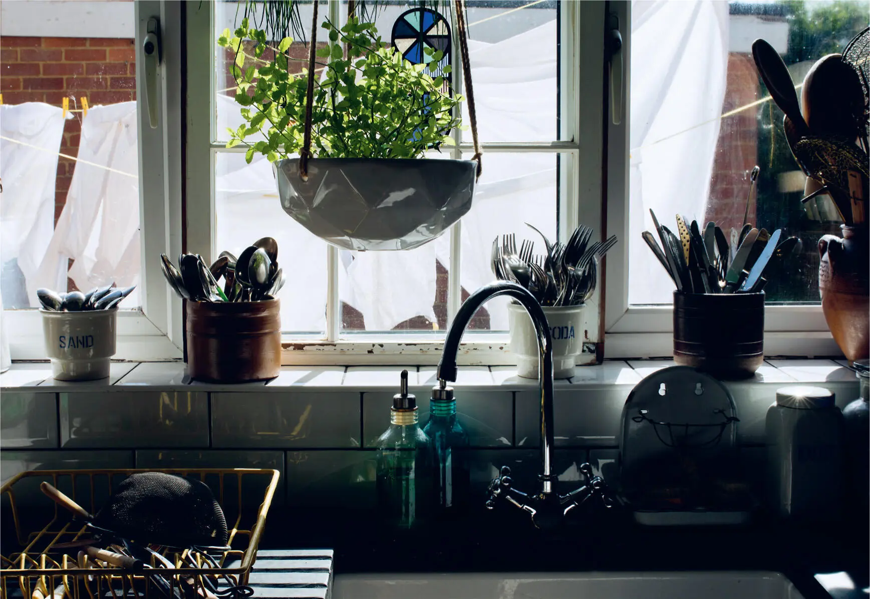 HOW I COOK The kitchen is the place where we come to find comfort Wrapped in - фото 5