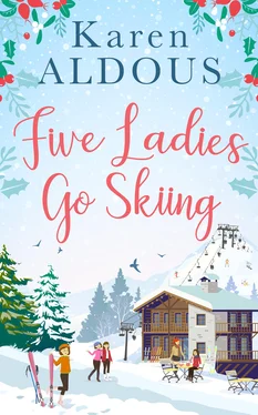 Karen Aldous Five Ladies Go Skiing: A feel-good novel of friendship and love обложка книги