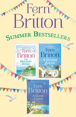 Fern Britton Fern Britton 3-Book Collection: The Holiday Home, A Seaside Affair, A Good Catch обложка книги