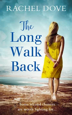 Rachel Dove The Long Walk Back: the perfect uplifting second chance romance for 2018 обложка книги