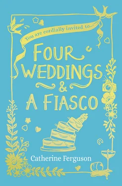 Catherine Ferguson Four Weddings and a Fiasco обложка книги