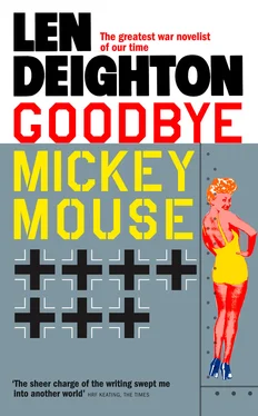 Len Deighton Goodbye Mickey Mouse обложка книги