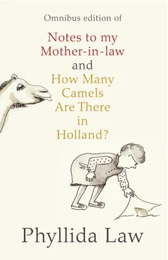 Phyllida Law Notes to my Mother-in-Law and How Many Camels Are There in Holland?: Two-book Bundle обложка книги