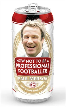 Paul Merson How Not to Be a Professional Footballer обложка книги