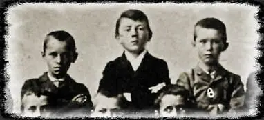Hitler as a schoolboy Young Hitler pictured above in the centre did well at - фото 3