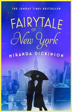 Miranda Dickinson Fairytale of New York обложка книги